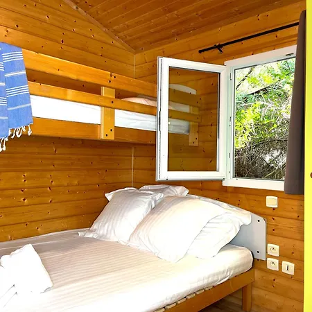 Espace Blue Ocean مكان تخييم