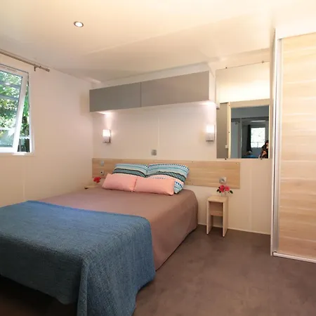 Espace Blue Ocean Camping 4*